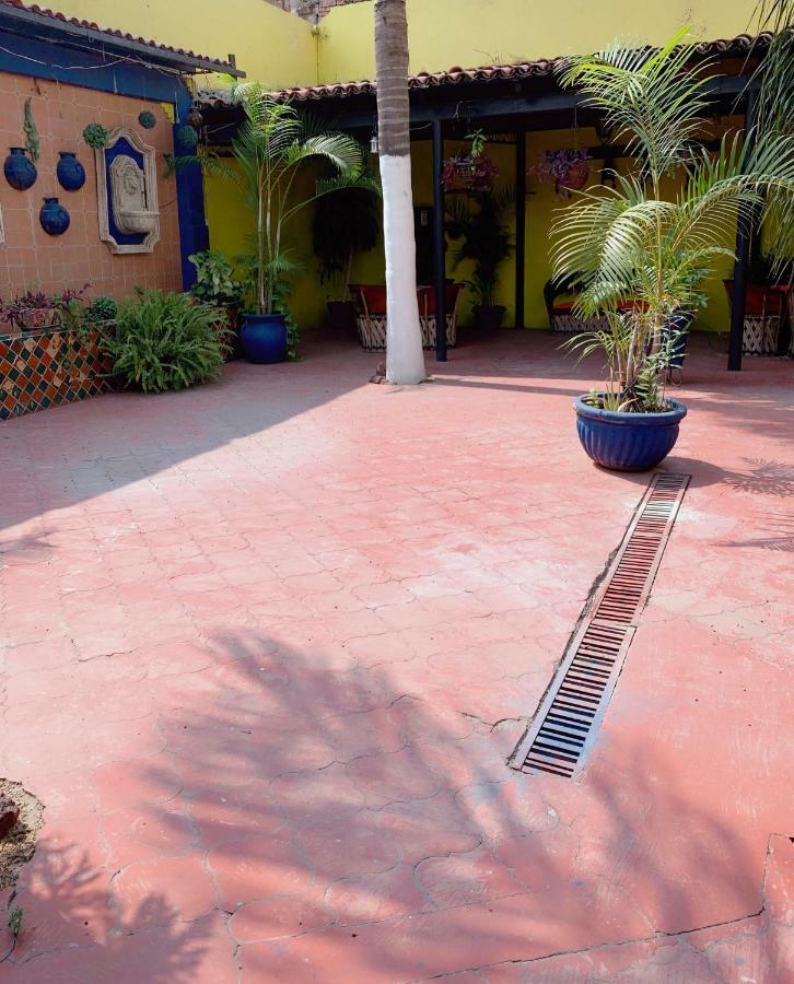 Hotel Mi Viejo Refugio Tlaquepaque Buitenkant foto